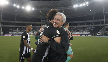 Luís Castro quer jogadores do Botafogo na seleção brasileira (Vitor Silva/Botafogo)
